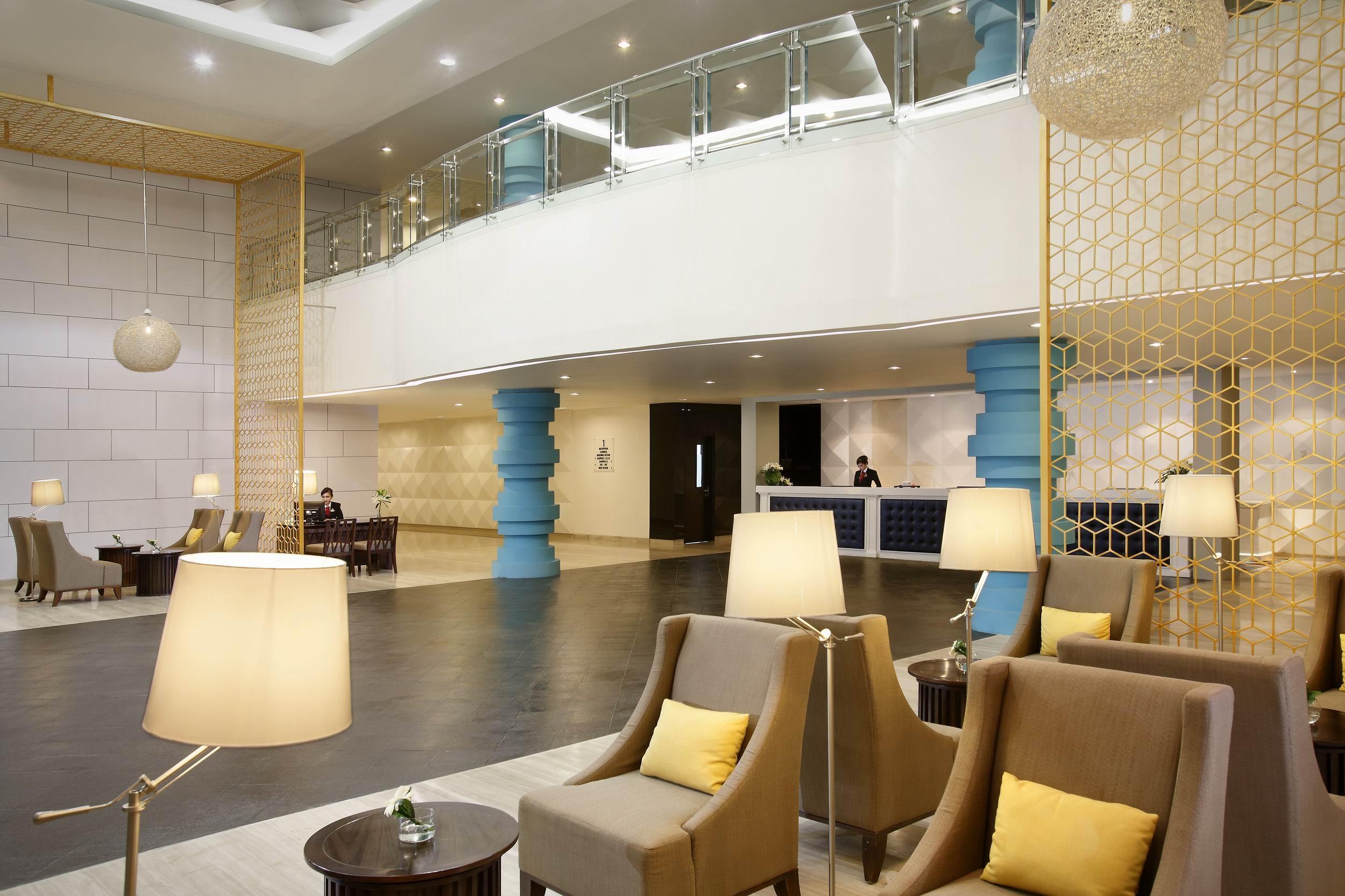 Hotel Santika Kelapa Gading Jacarta Exterior foto